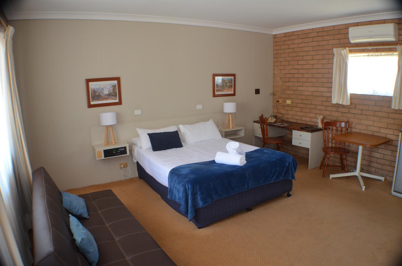 Deer Park Motor Inn Armidale Bilik gambar