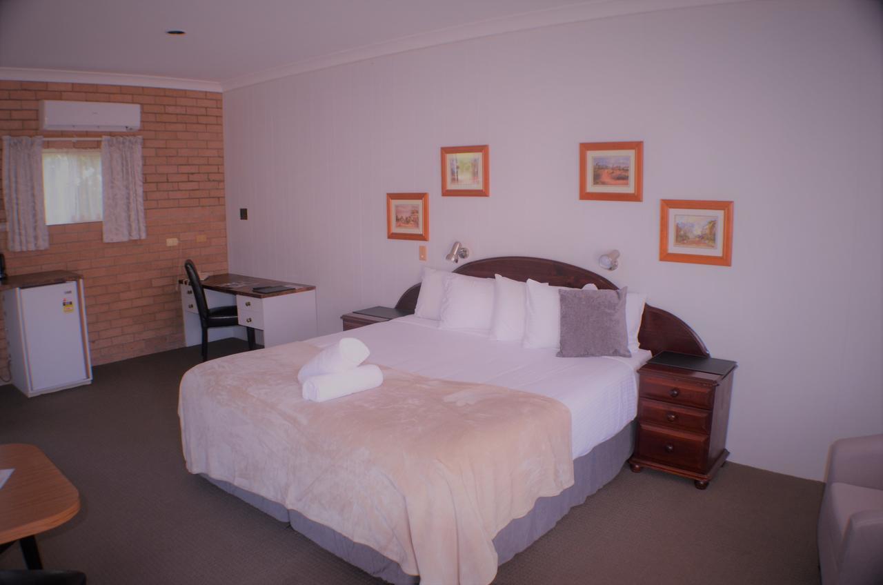 Deer Park Motor Inn Armidale Bilik gambar