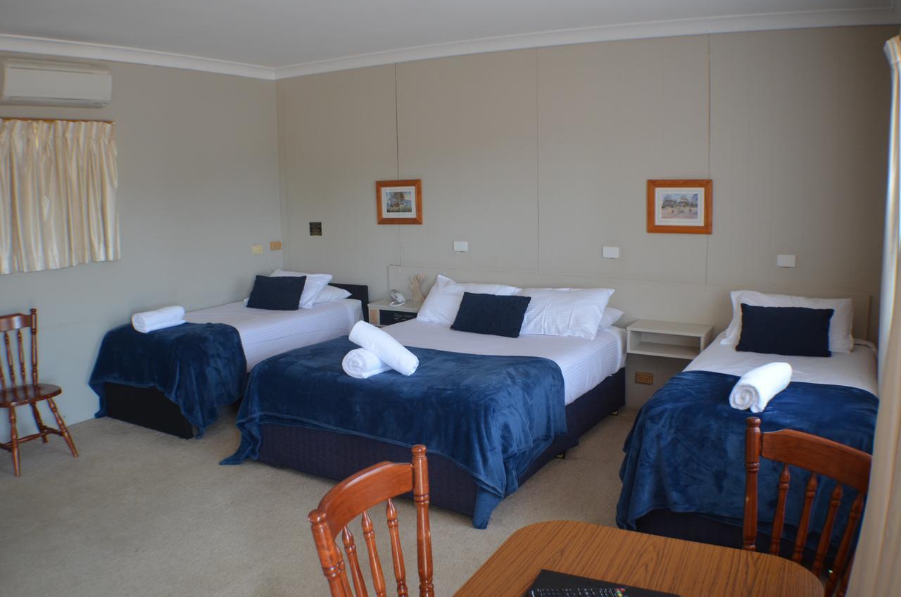 Deer Park Motor Inn Armidale Bilik gambar