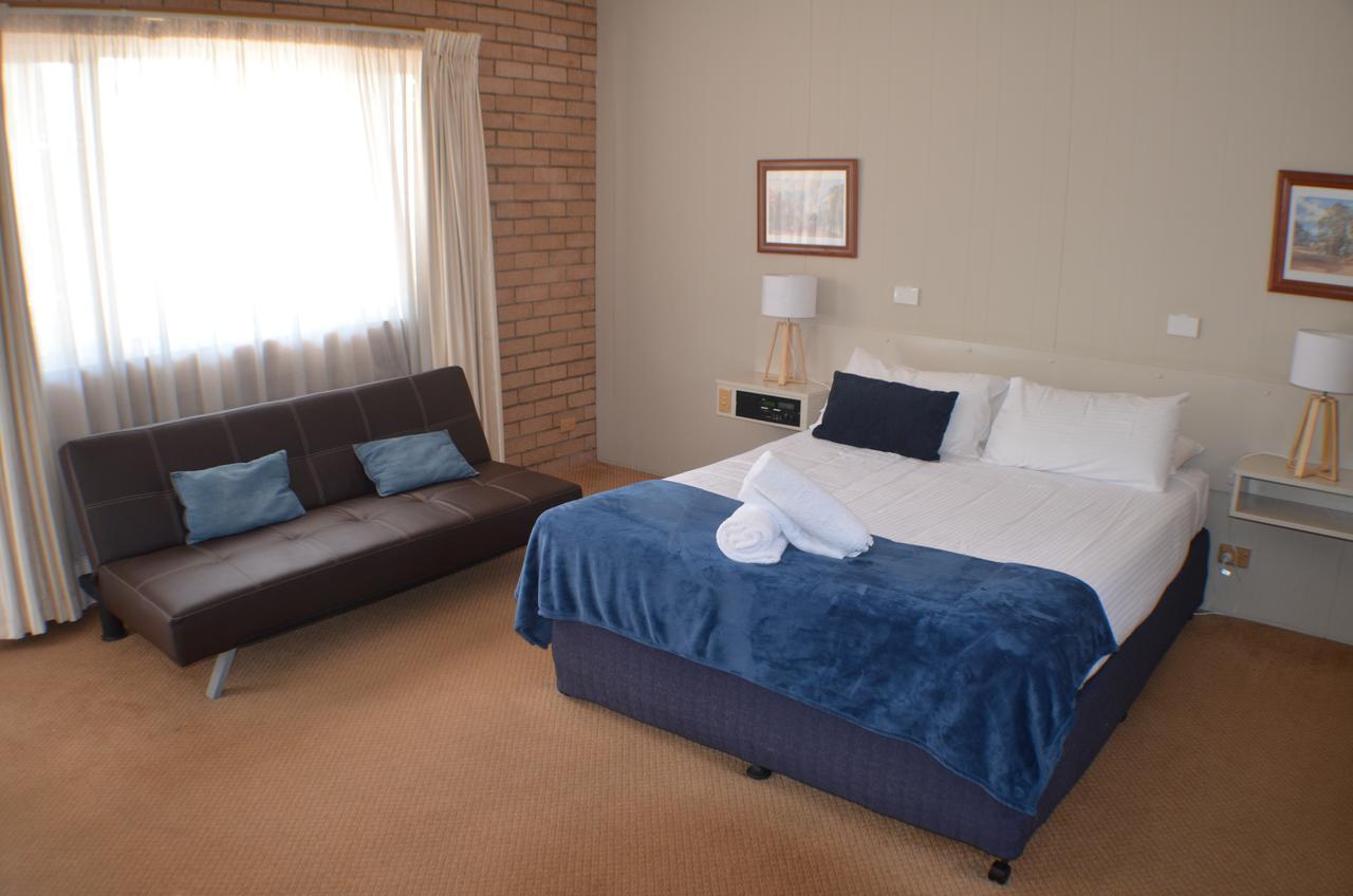 Deer Park Motor Inn Armidale Bilik gambar